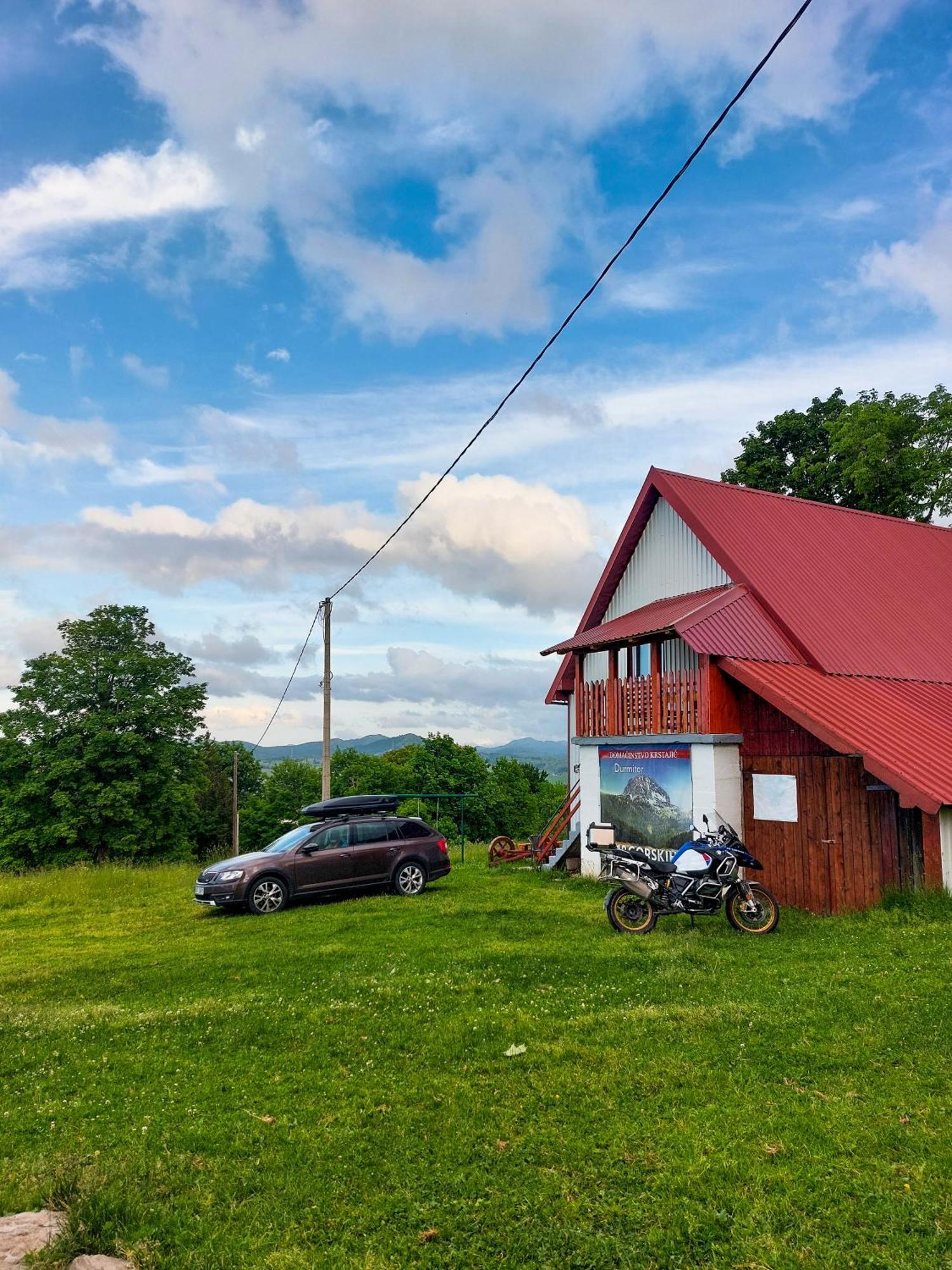 Country house Domacinstvo Krstajic - Rural