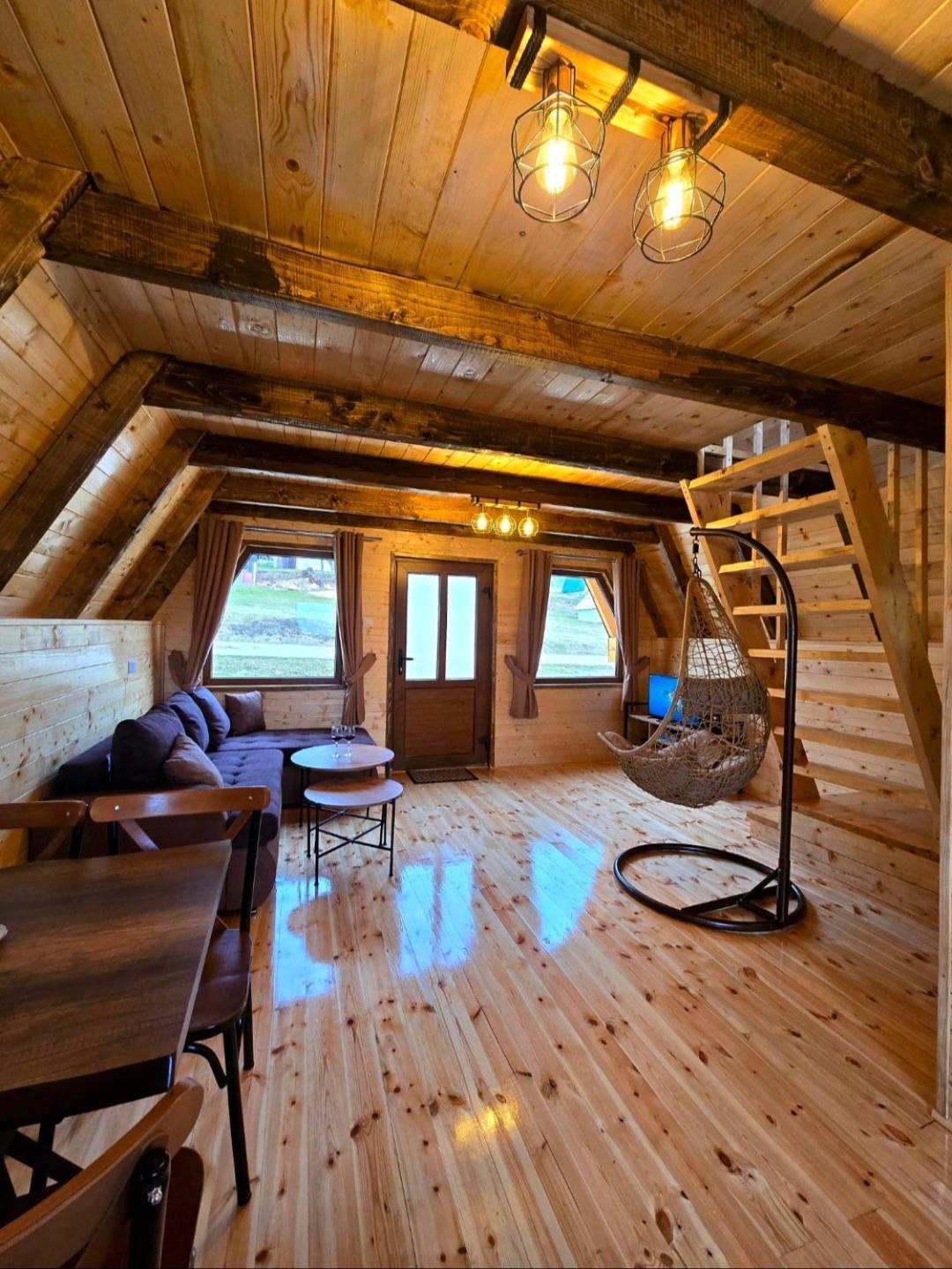 Country house Domacinstvo Krstajic - Rural