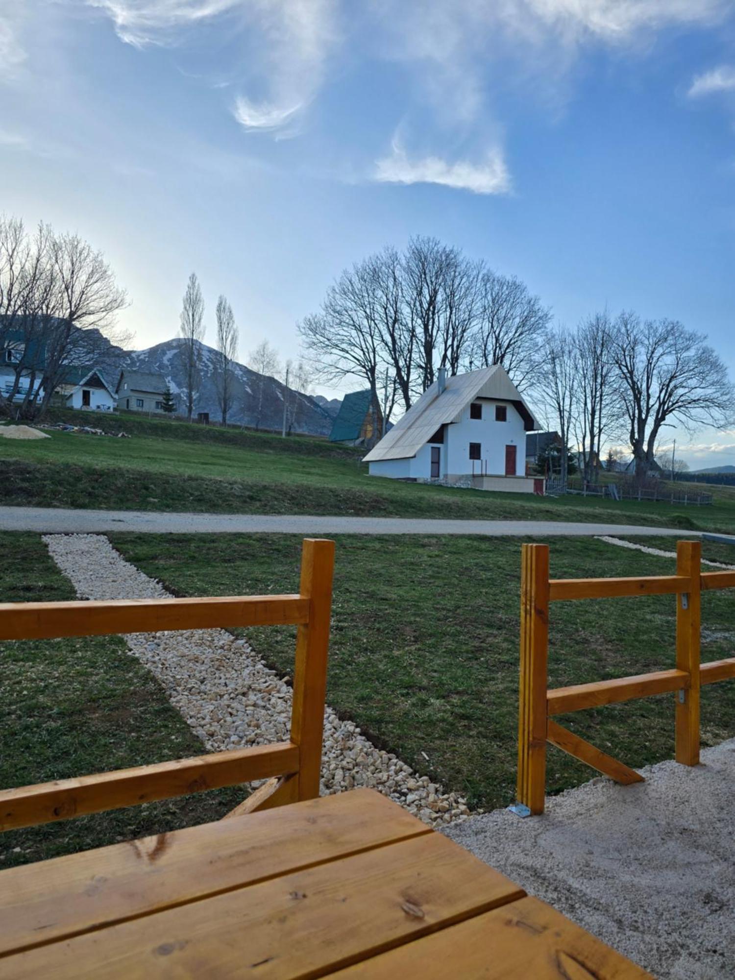 Country house Domacinstvo Krstajic - Rural